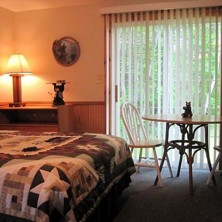 Bear Tree Lodge Weirs Beach Exterior foto