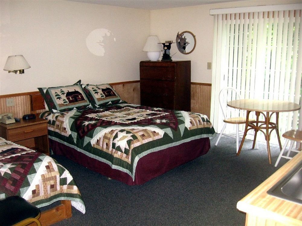 Bear Tree Lodge Weirs Beach Zimmer foto